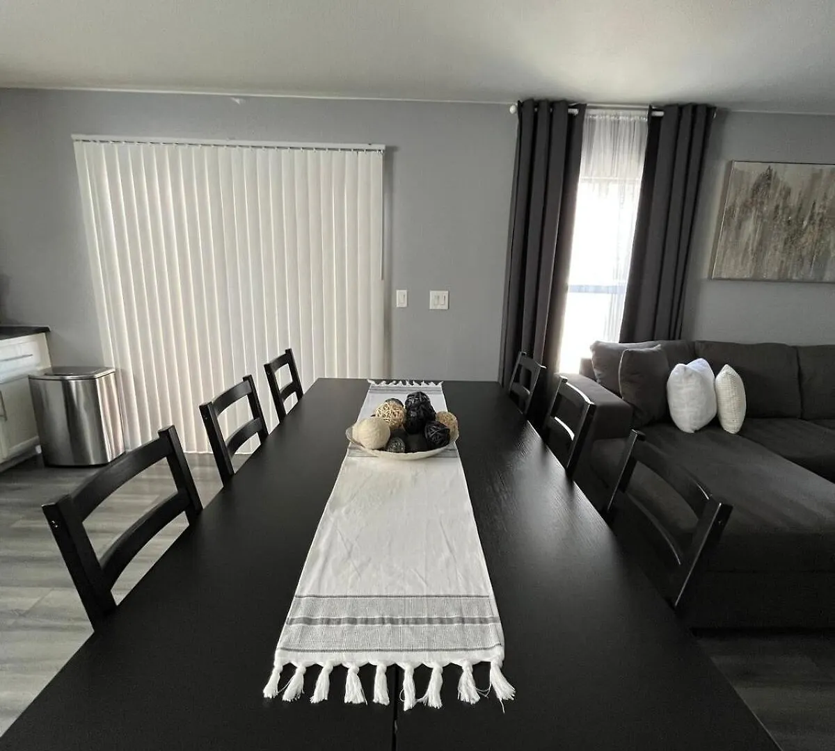 Dom wakacyjny Beautiful 2 Story Home 20 Minutes From The Strip Las Vegas