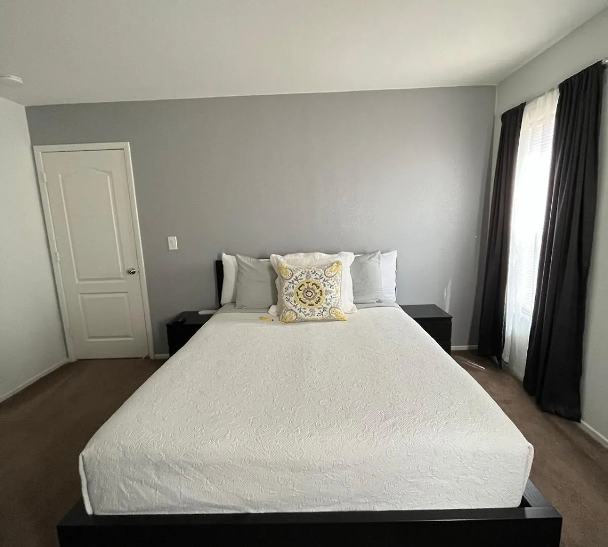 Beautiful 2 Story Home 20 Minutes From The Strip Las Vegas Dom wakacyjny